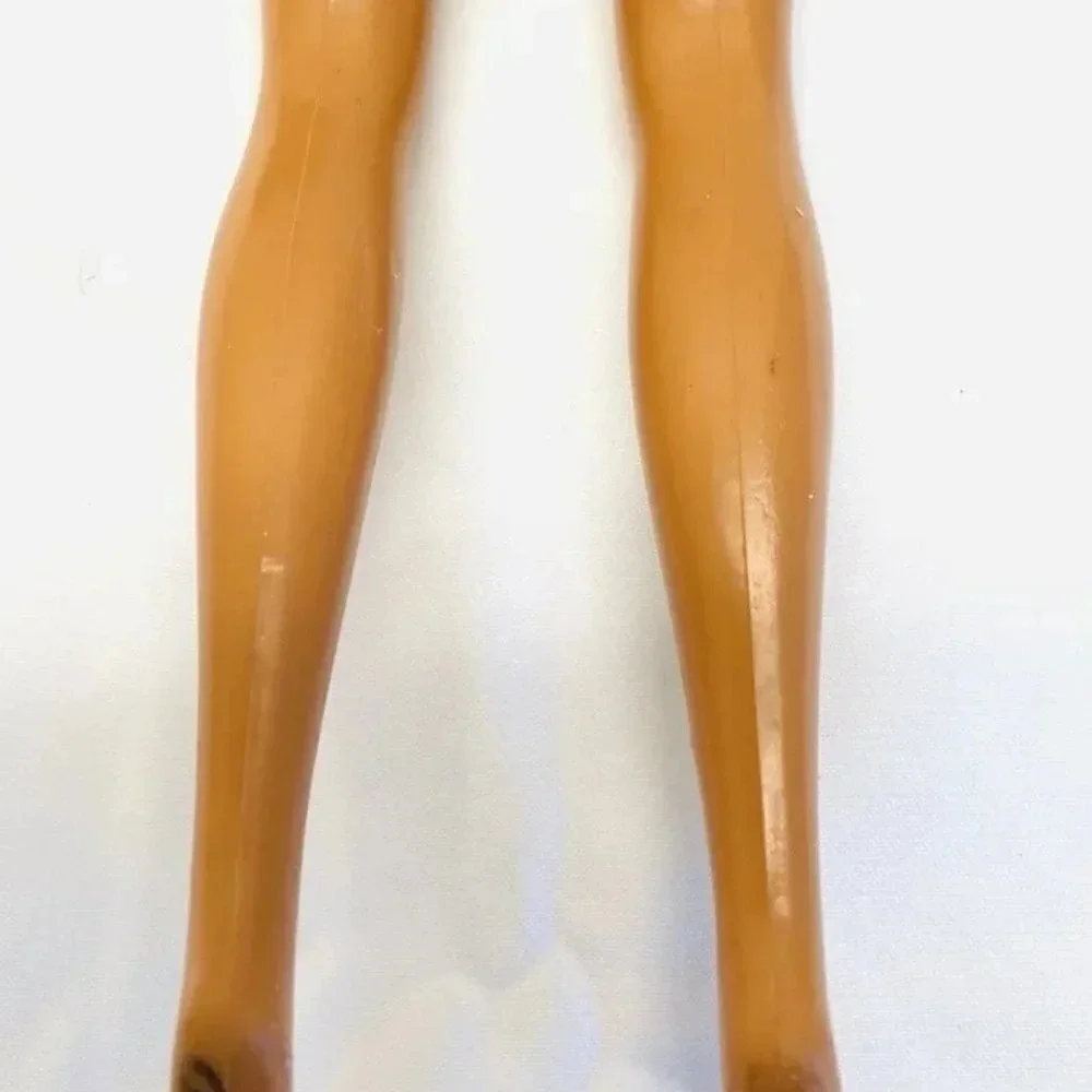 MATTEL BARBIE Asian Doll Long Black Hair Brown Eyes Two Piece Outfit 12